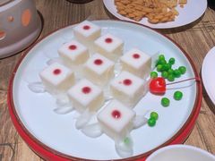 -香山湖家家宴(中山陵店)