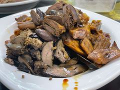 鸭四件-余杨鸭鸭餐厅