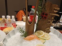 -梅花香里大酒店(郁金香路店)