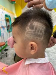 -爆米花儿童美发乐园