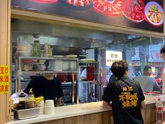-郑记•不夜城烧烤•龙虾•虾蟹(黄鹤楼店)