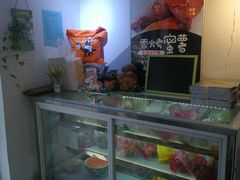-津椰本·海南正宗椰奶清补凉(店一店)