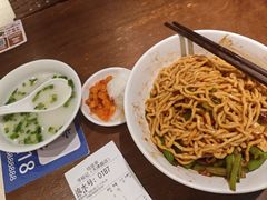 -寻裕记·现炒浇头面(人民广场店)