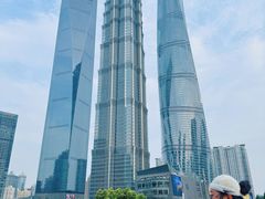 -陆家嘴空中步行连廊
