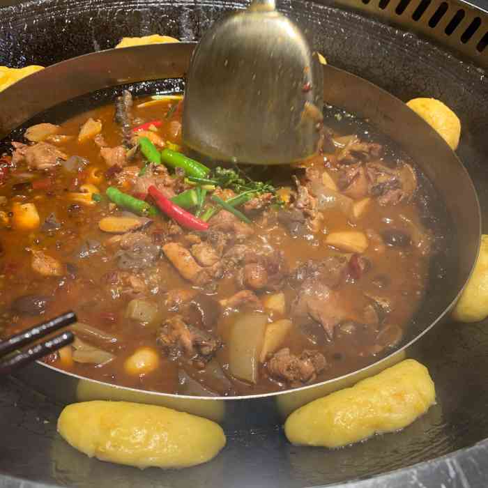 山水两江柴火鸡(北环店)