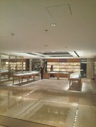 -北京七彩云南翡翠珠宝旗舰店(月坛店)