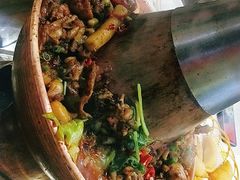 -老佛爷·铜炉炭火蛙锅(海州吾悦店)