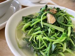 油渣青菜-新天厨酒家(二分店)
