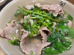 -谢老五跷脚牛肉·非遗传承店