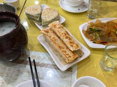 豆腐卷-布衣侯粥道馆(苍梧路店)