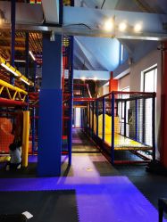 -动力星球家庭亲子游乐中心