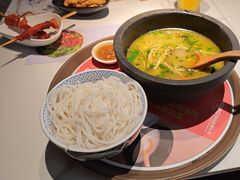 -妈妈故事米线(市府恒隆店)