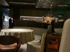 -左庭右院鲜牛肉火锅黑金店(陆家嘴中心店)