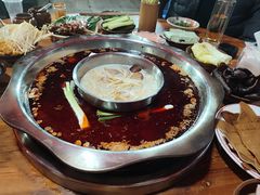 -利姐牧牛匠老火锅(兰花店)