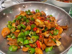 -辛香味烧鱼馆·非遗技艺·排骨红烧肉(光谷医药园店)