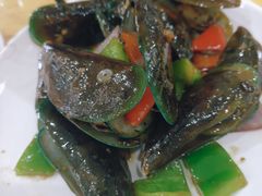 -鹏城人家海鲜酒家·23年老字号(较场尾店)