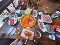 -小天鹅火锅·一线江景洪鼎旗舰店(洪崖洞店)