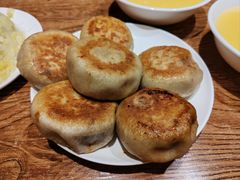-清真吴记门钉肉饼·喜多利