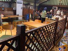 大堂-贯贯吉·清真餐厅(浙江中路店)