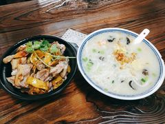 -亚忠小吃店(曾厝垵店)