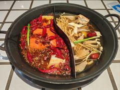 -贰回巷火锅馆(钟楼店)