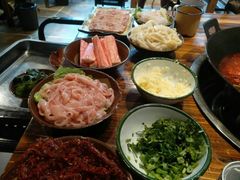 -周幺妹重庆老火锅(银泰城总店)