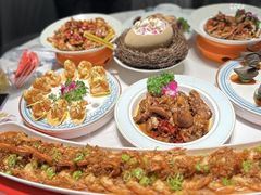 -嗨辣小聚·盘锦河蟹·海鲜烧烤龙虾(盘锦十年好店)