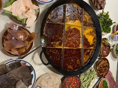 -岗上渣渣老火锅(两路口店)