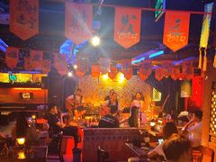 -夜火烤摊·东北烧烤酒场·老杨小黄鱼