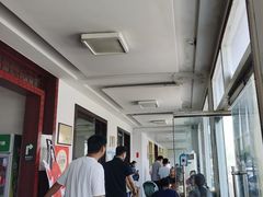 -雪湖煜辰鱼头老店(雪野湖店)