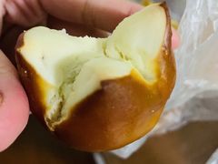 -Dough&Joe团憩(瑞虹天地月亮湾店)