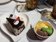 -领鲜活海鲜榴莲自助火锅(东门店)