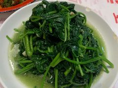 -堂瓦里·33年传统赣菜(第一街区店)