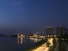 -南京眼步行桥