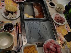 -蒙肥羊·酸汤潮牛·鲜牛肉火锅烤肉自助(岗顶店)