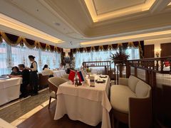 -马克西姆俄罗斯餐厅(通亚街店)