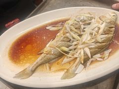 -今鲜源大酒店·海鲜锅贴青岛菜(新湛路店)