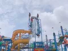 -泸州欢乐派海滩公园