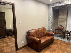 -北京奥加美术馆酒店(三里屯工人体育场地铁站店)