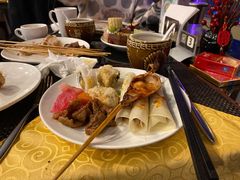 -怡豪大饭店·银顶旋转餐厅