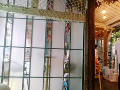 -喵屿·大理花园猫咖