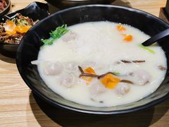 -渔米丰·广府鱼汤米线(光明广场店)