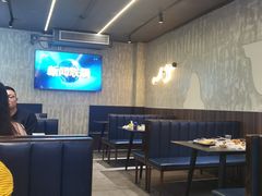 大堂-百盛烧烤·龙虾·小酒馆(丽岛华都店)