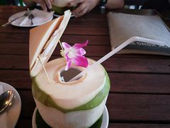 -乌托邦酒吧和餐厅