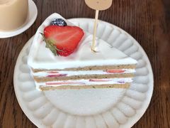草莓戚风-三花屋 Mihhanaya