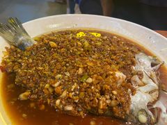 -老闵田螺馆·南昌市井菜·特色小吃(总店)