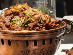 -四季民福烤鸭店(外滩外白渡桥店)