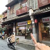 老板从台湾学来的台湾古早牛排，不是合成肉