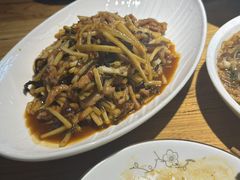 -小三峡食府(西五路店)