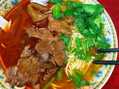 -金杨拉面王小吃面馆·牛三宝面·红烧牛肉粉